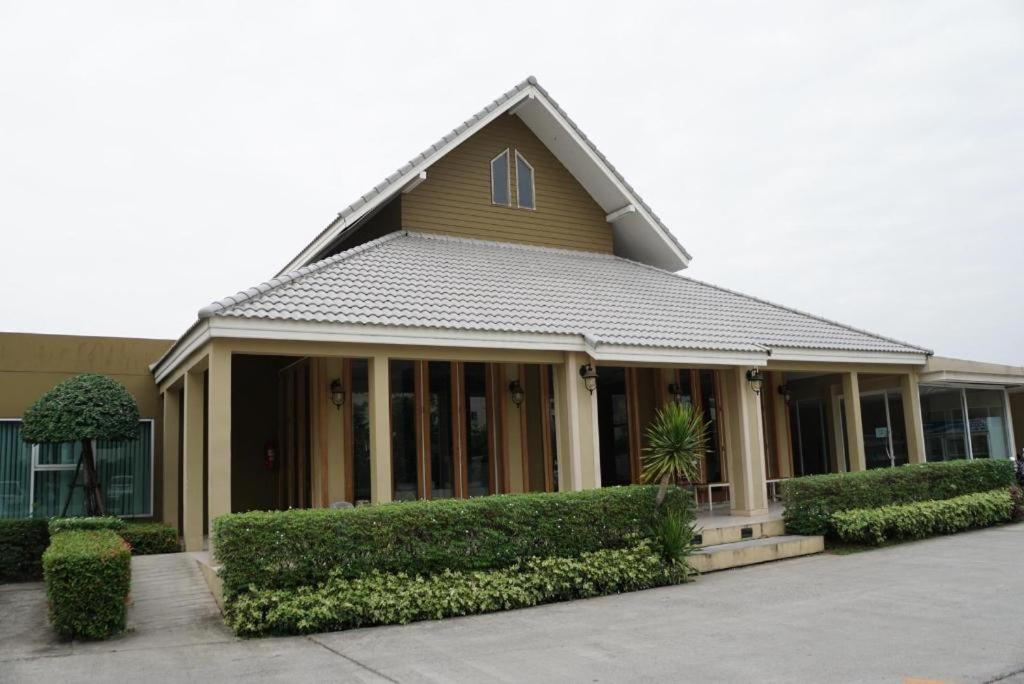The One Residence Hotel Bangkok Eksteriør billede