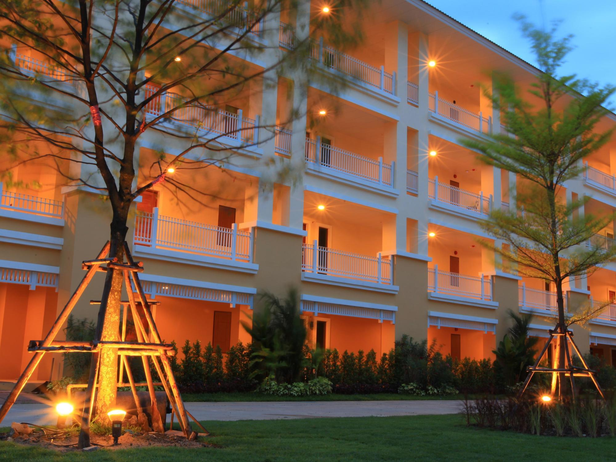 The One Residence Hotel Bangkok Eksteriør billede